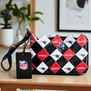 NFL Patriots Red and Blue Olin Arm Candy Collab Baby Cake Wristlet New